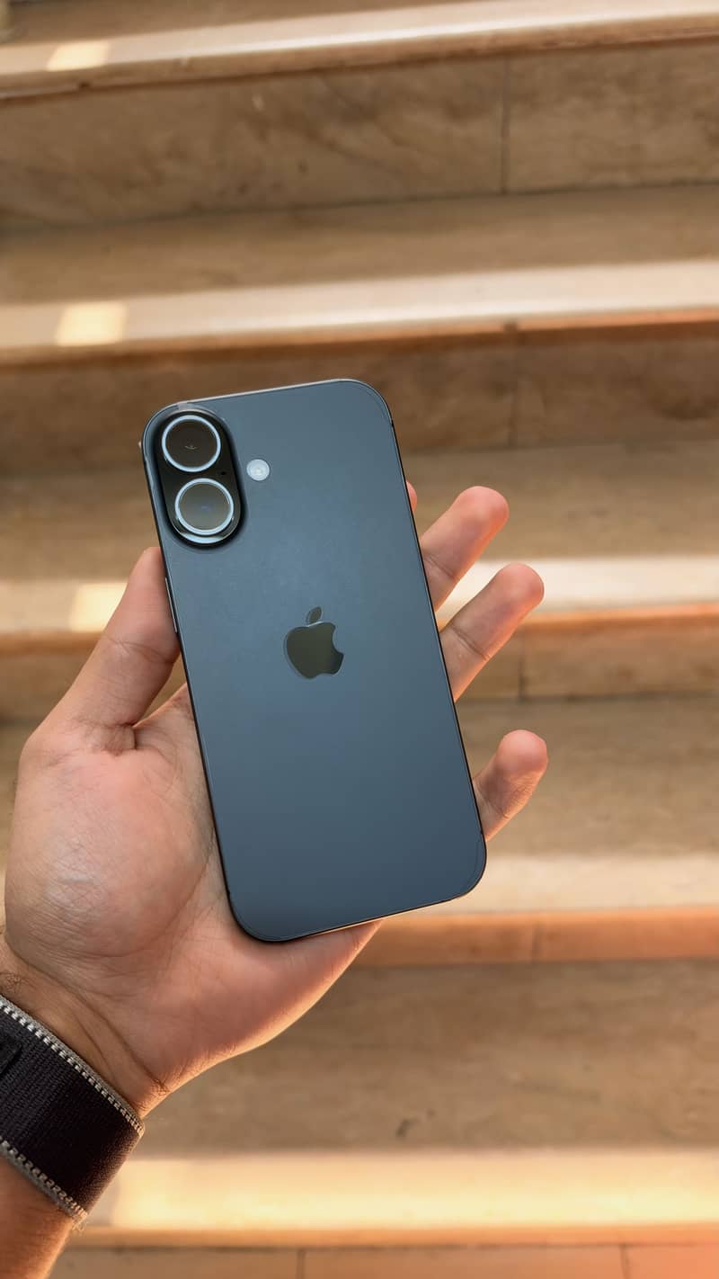 iPhone 17 1
