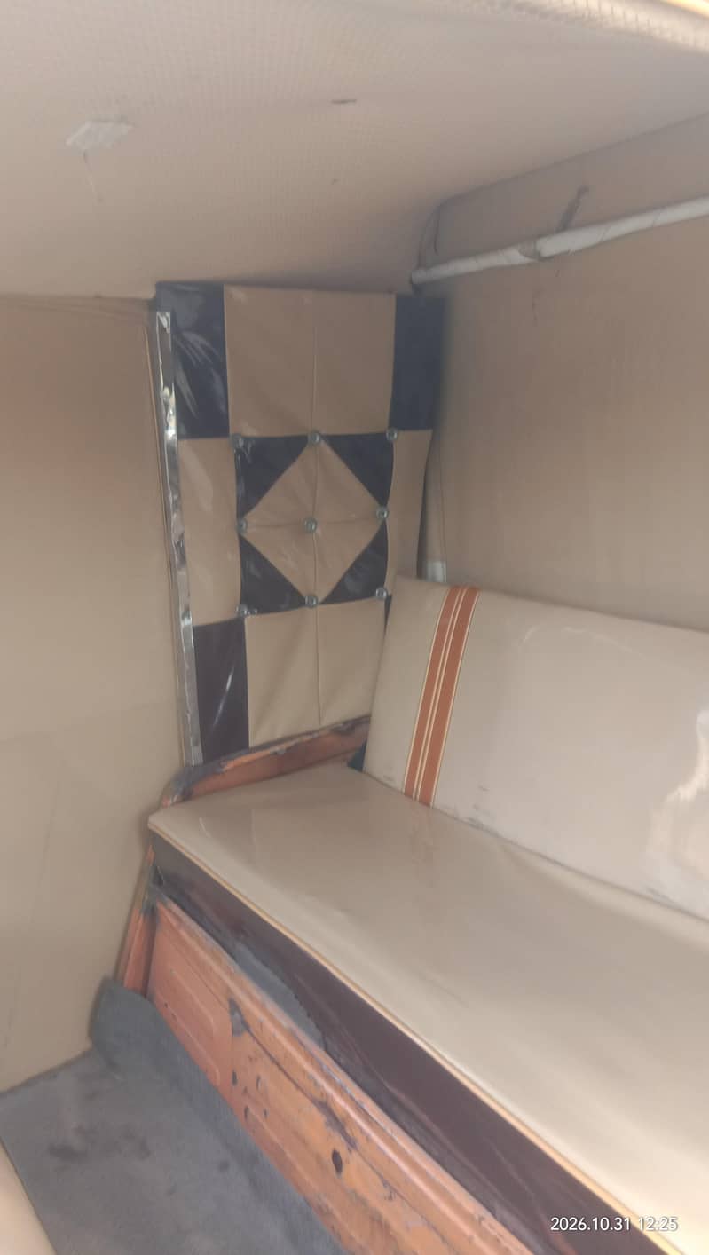 auto rickshaw 6
