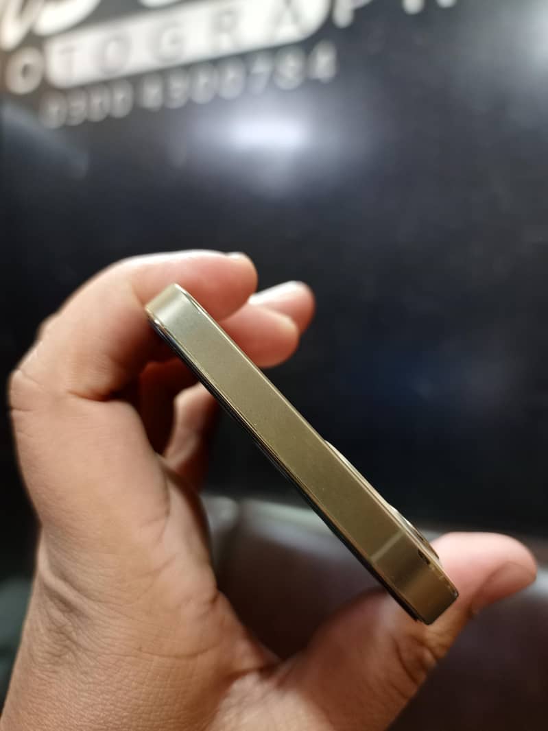 Apple iPhone 12 Pro 5