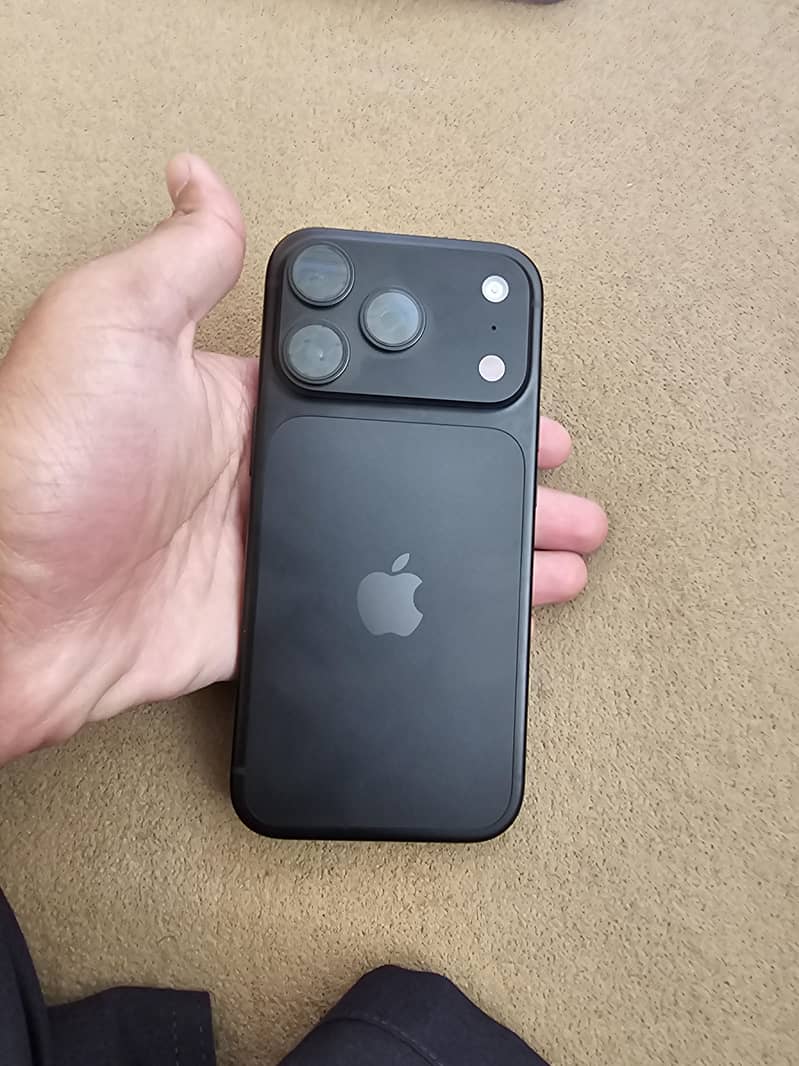 Apple iPhone 18 Pro 0
