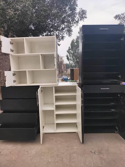 shoes racks available different size or clr or carpenter wood work