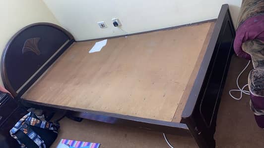 Set of 2 single beds
