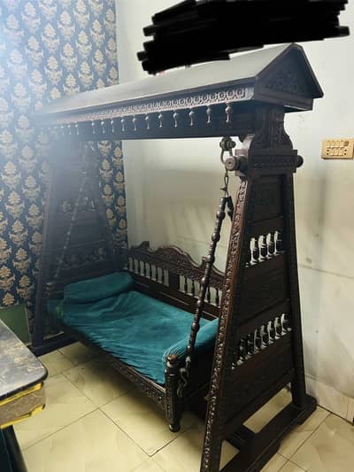 Urgent Sell Jhoola Chiniot Wood