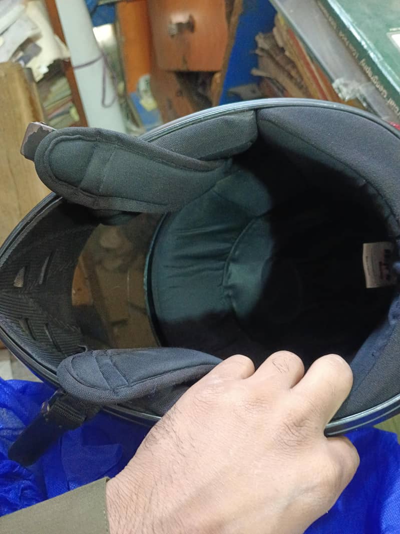 solid Helmet 1