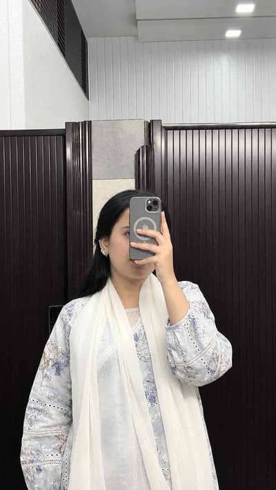 Nida Shahid