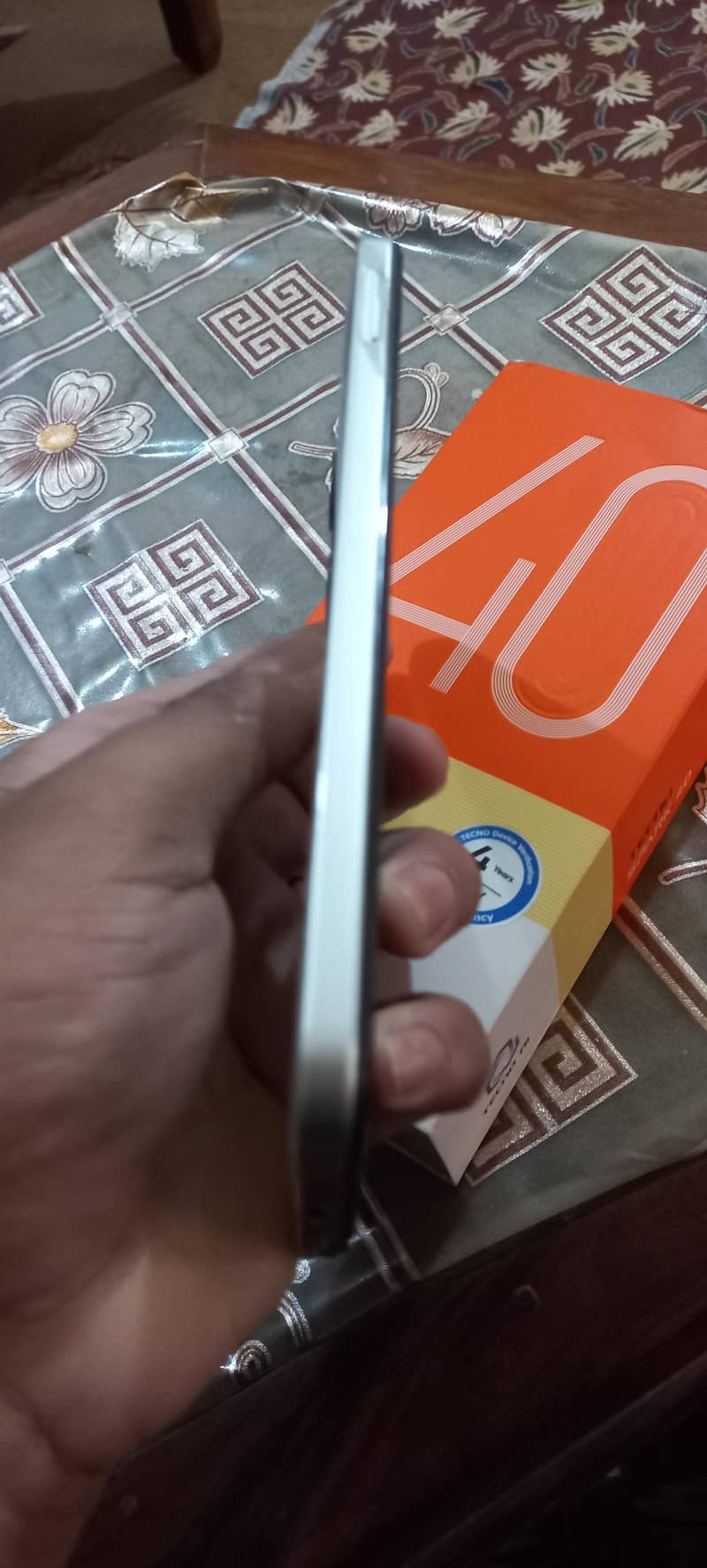 Tecno Spark 40 5