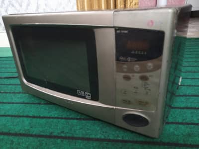 LG microwave 24L