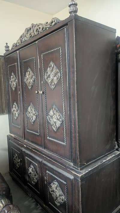 Almari for sale