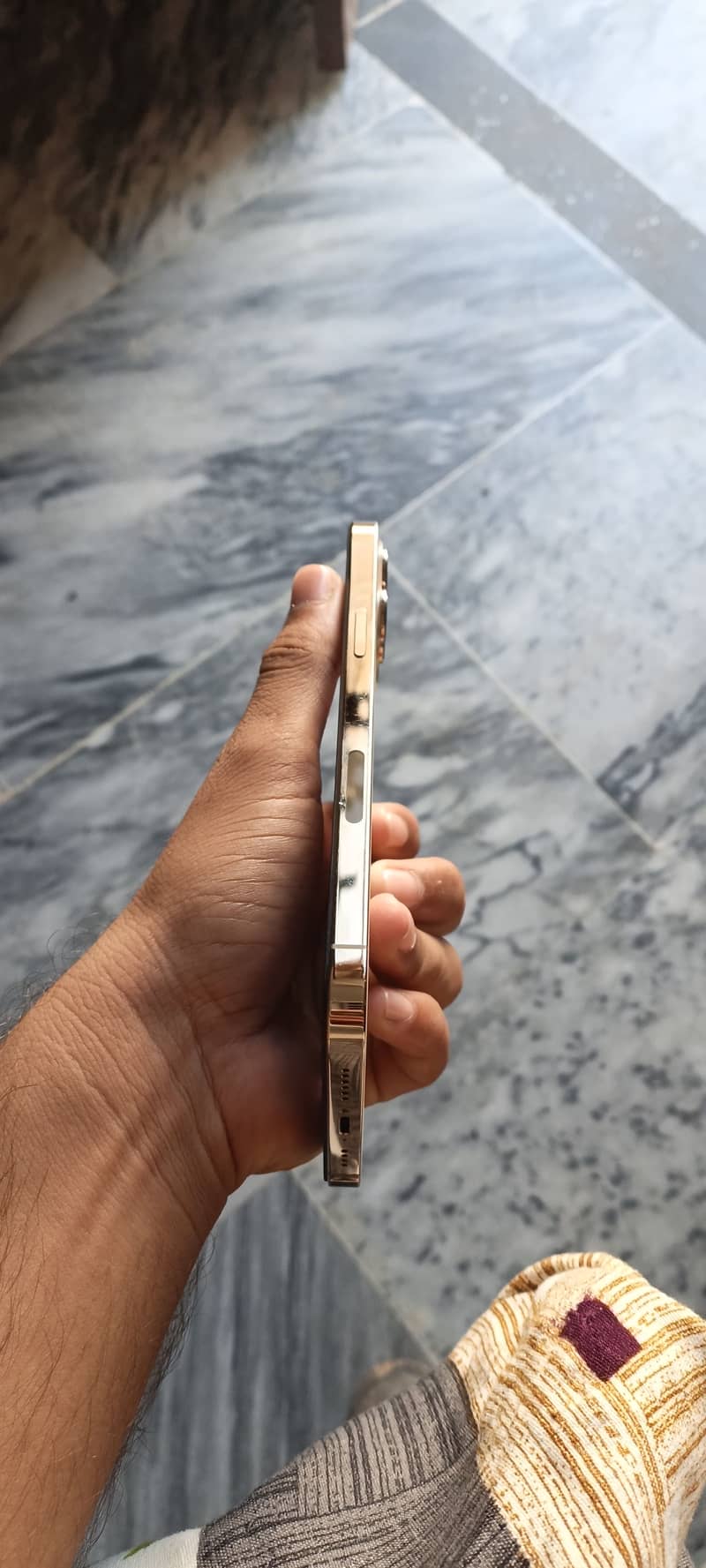 iphone 12 pro max 5