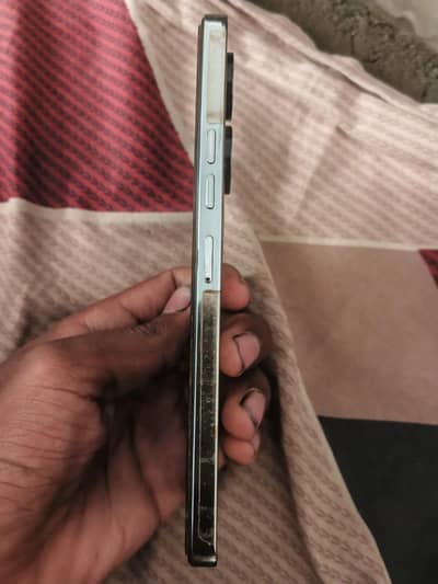 Tecno CAMON 20