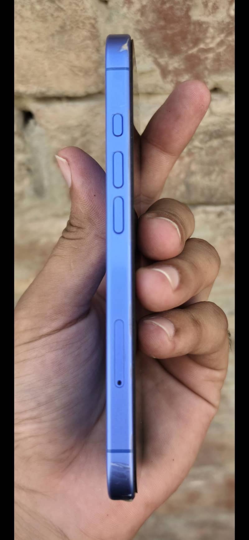 Apple iPhone 16 1