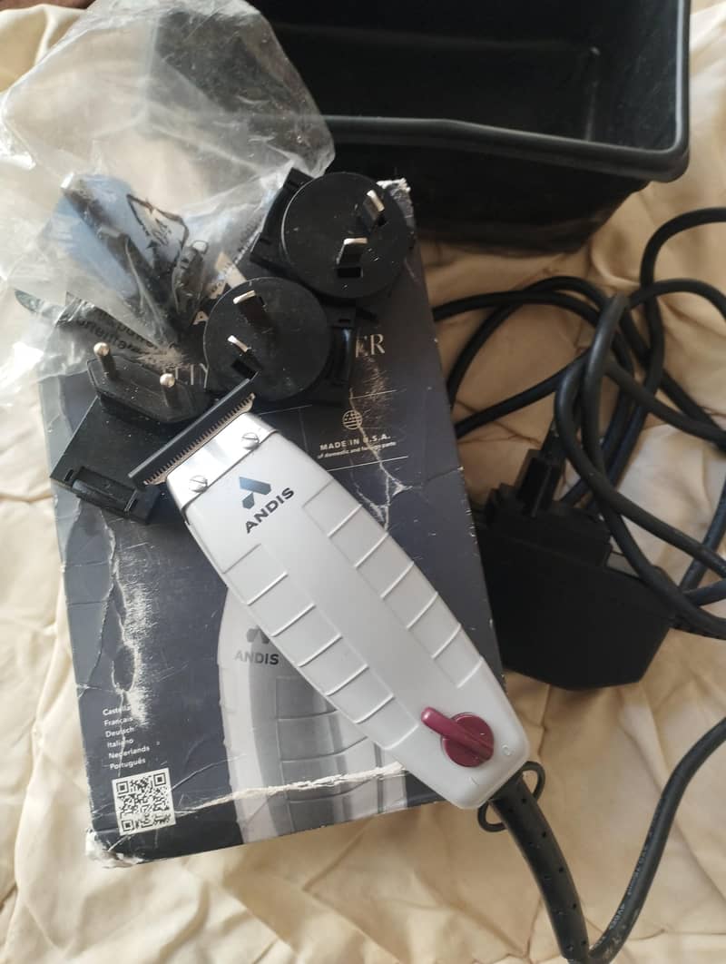sell sewing Machine 0