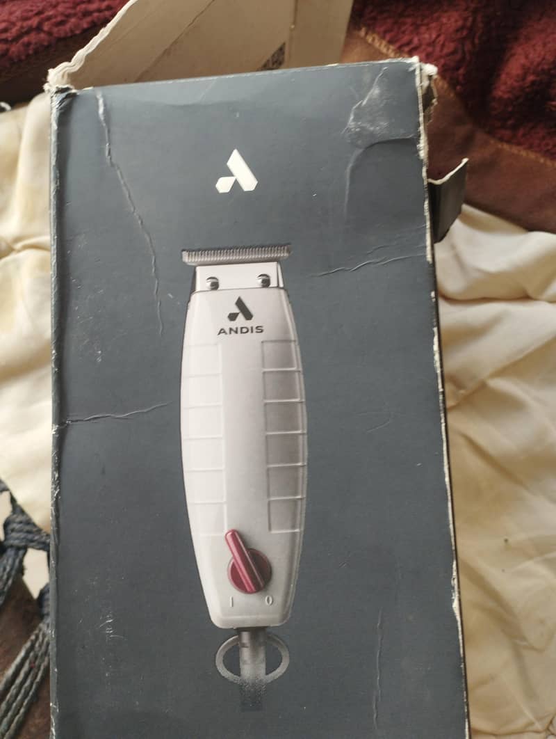 sell sewing Machine 1
