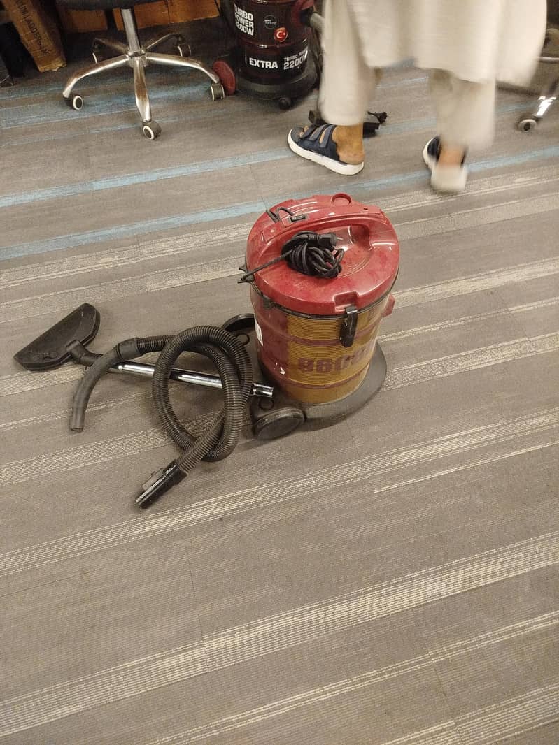 vacuum cleaner 2