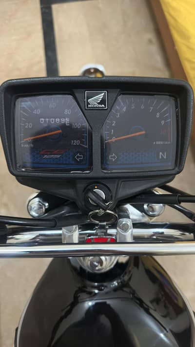 iam selling 125 2027 model