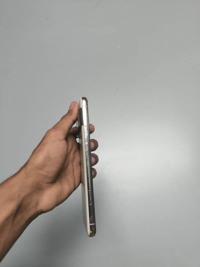 Google Pixel 8 Pro 1