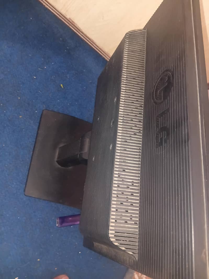 lG Led 19inch 2