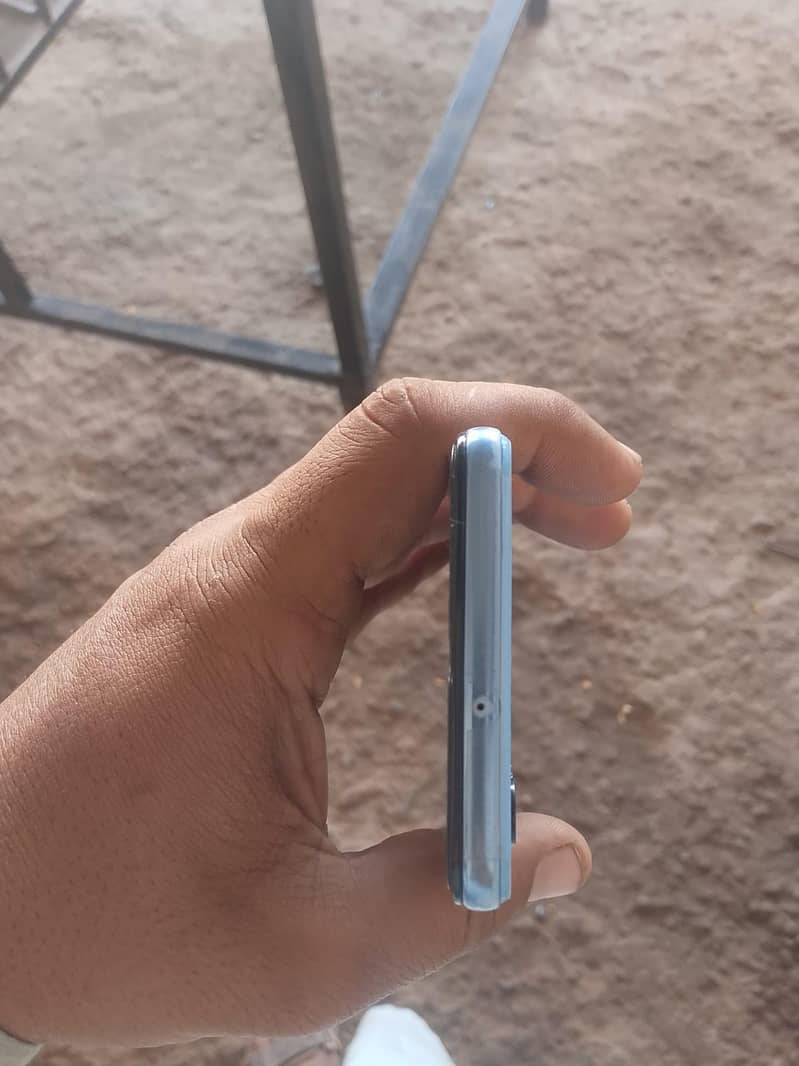 Samsung Mobile A32 1