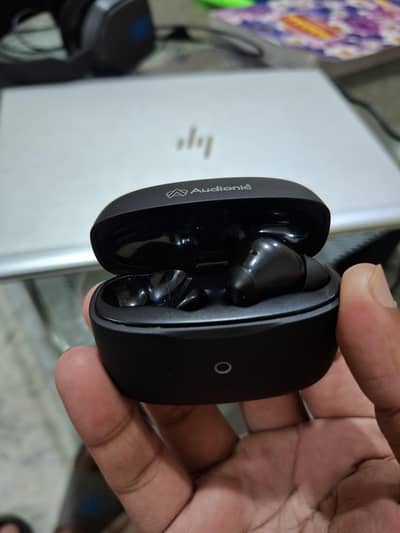 Audionic 740 Ion Earbuds (only Right Piece)