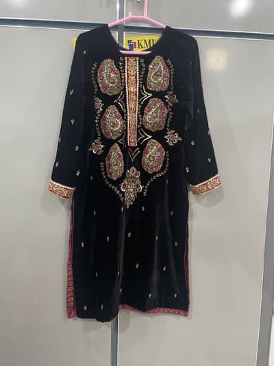 Embroidery dress front and back equal