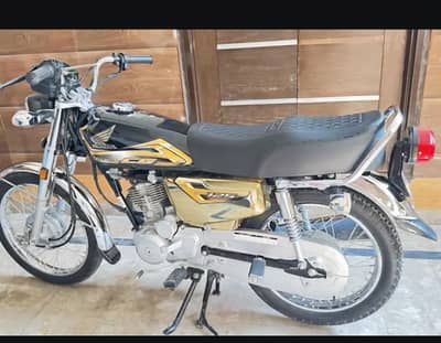 Honda cg 125 gold edition for sale at good condition