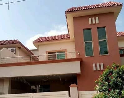 House Of 12 Marla Available For sale In Askari 11 - Sector B