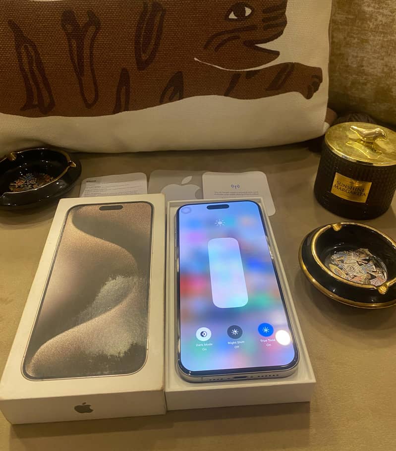 Apple iPhone 15 Pro Max 1