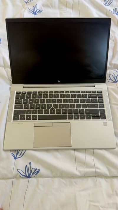 HP EliteBook 845 G8 Ryzen 5 PRO 5650U 8GB RAM / 256 SSD Core i7