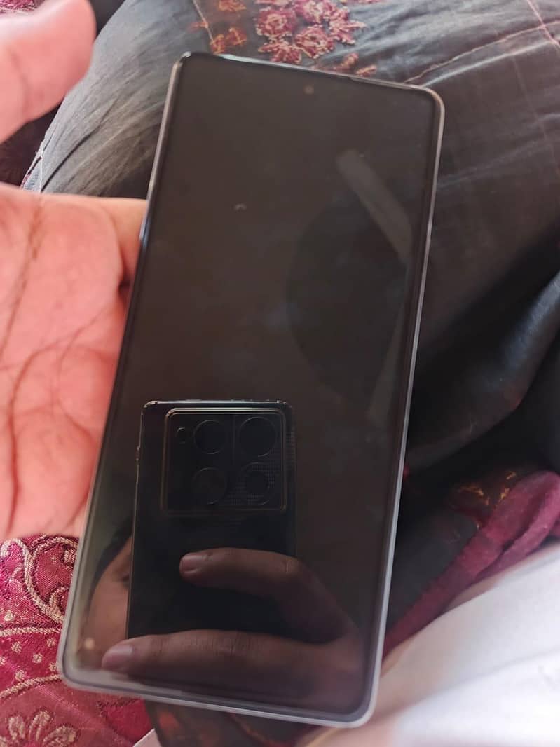 Tecno CAMON 30 1