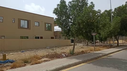 Precinct 1 Near Main Entrance of Bahria Town (Plot FOR SALE)