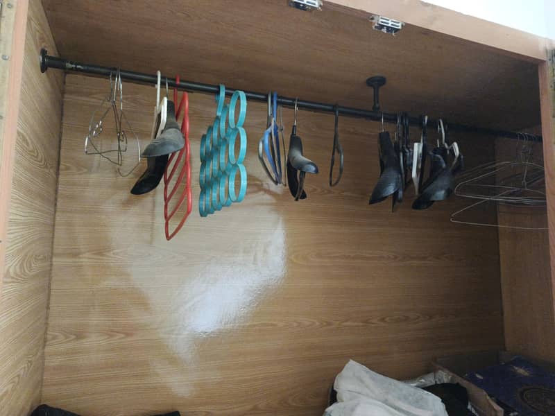 full size wardrobe 1