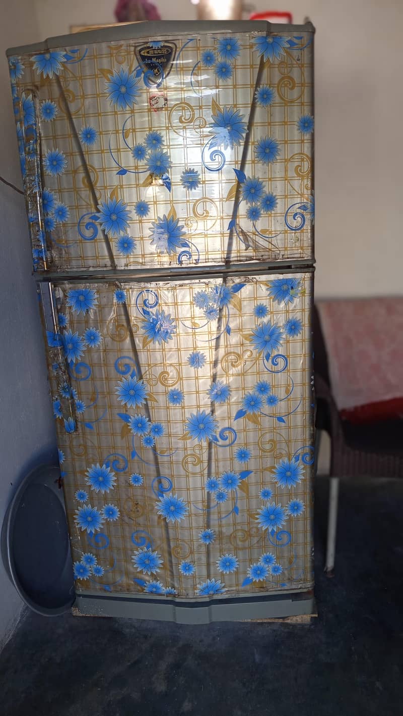 refrigerator 0