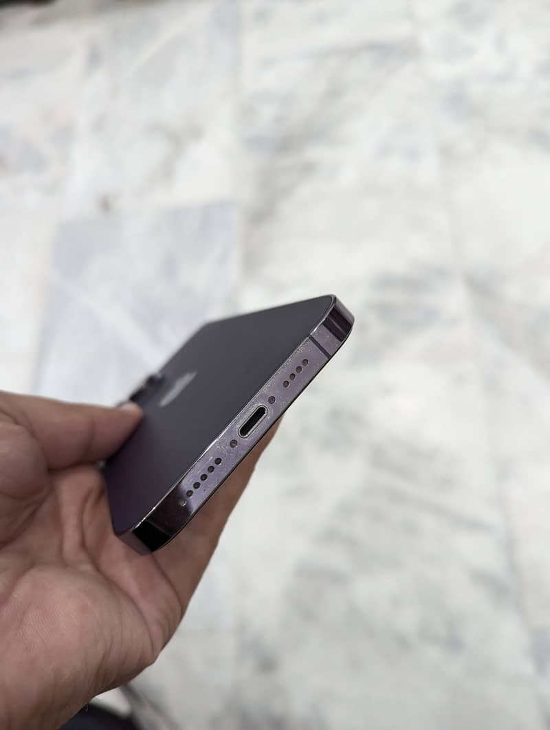 Apple iPhone 14 Pro Max 7