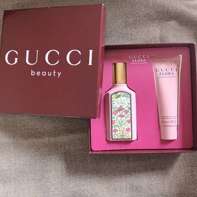 Authentic GUCCI FLORA Perfume & Lotion Gift Set - Brand New