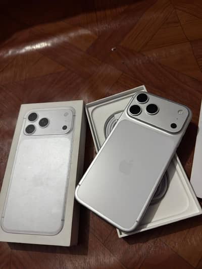 Apple iPhone 17 Pro Max