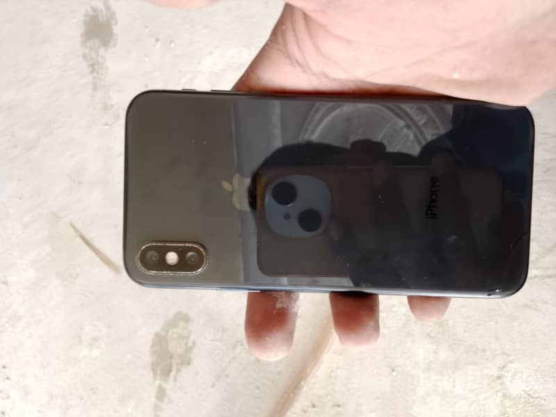 Apple iPhone XS 1