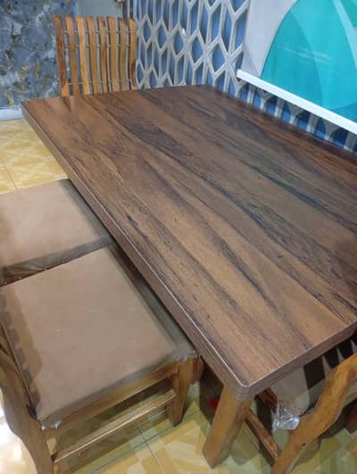 urgent sale dining table with chairs
