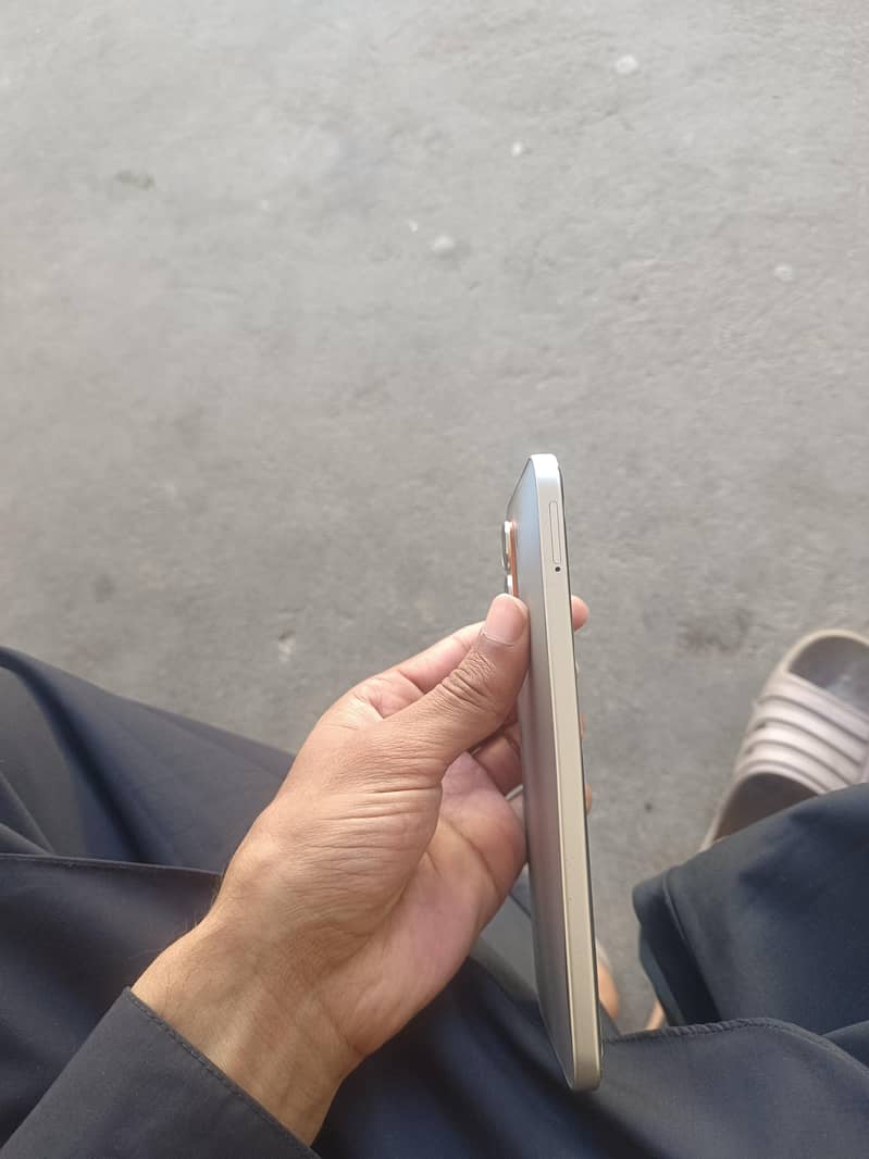 Infinix Hot 60 Pro 1