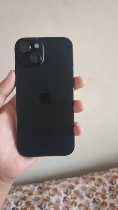 Apple iPhone 15