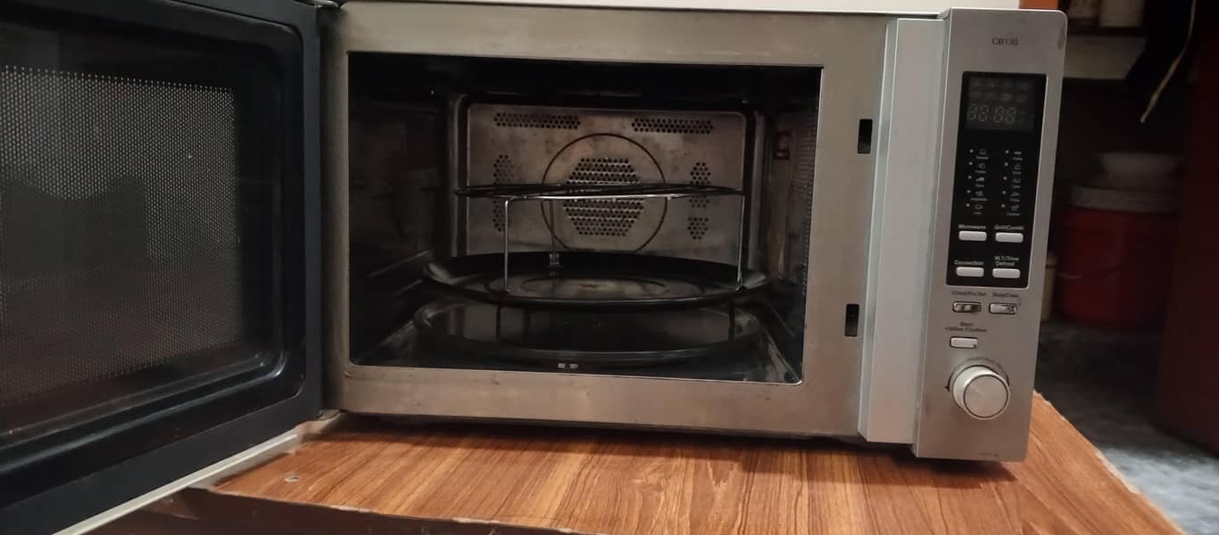 microwave 1