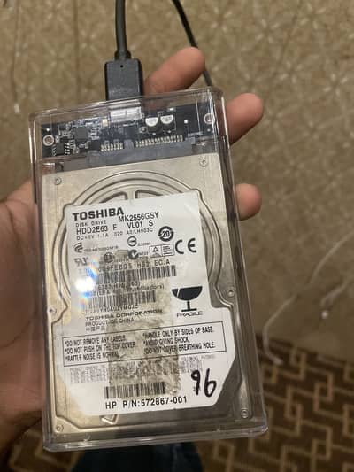Toshiba portable hdd 250 gb 100% battery health only 5-6 times used