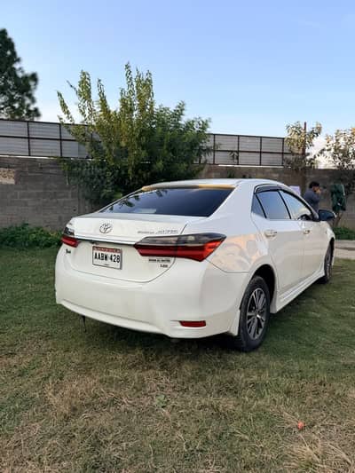 Toyota Altis Grande 2015