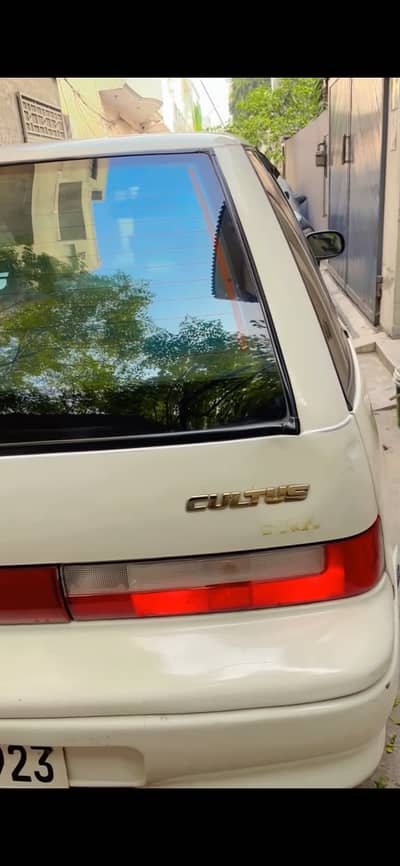 Suzuki cultus 2003 vxl