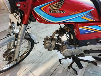 Honda CD 70 good condition book file regional