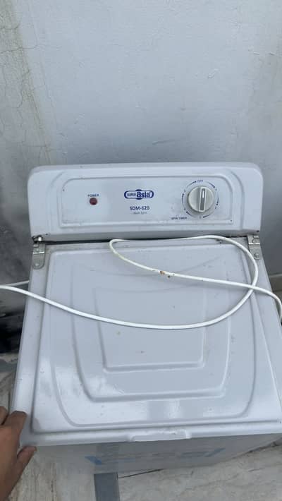 Super aisa spin dryer excellent condition