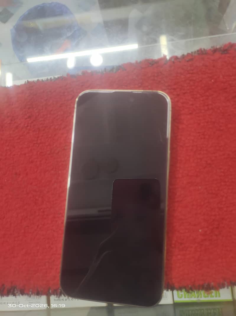 Apple iPhone 14 Pro Max 1