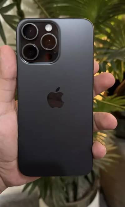 Apple iPhone 15 Pro Max