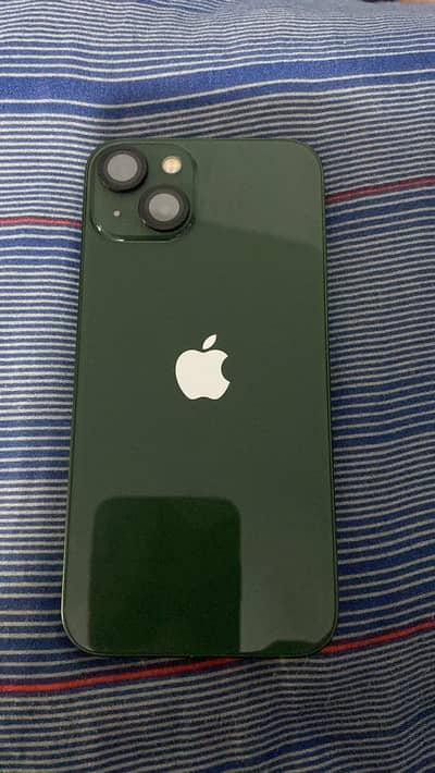 Apple iPhone 13