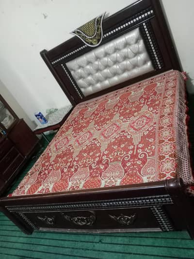 kin size bed for sale