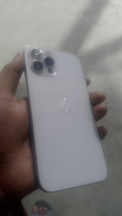 Apple iPhone 12 Pro